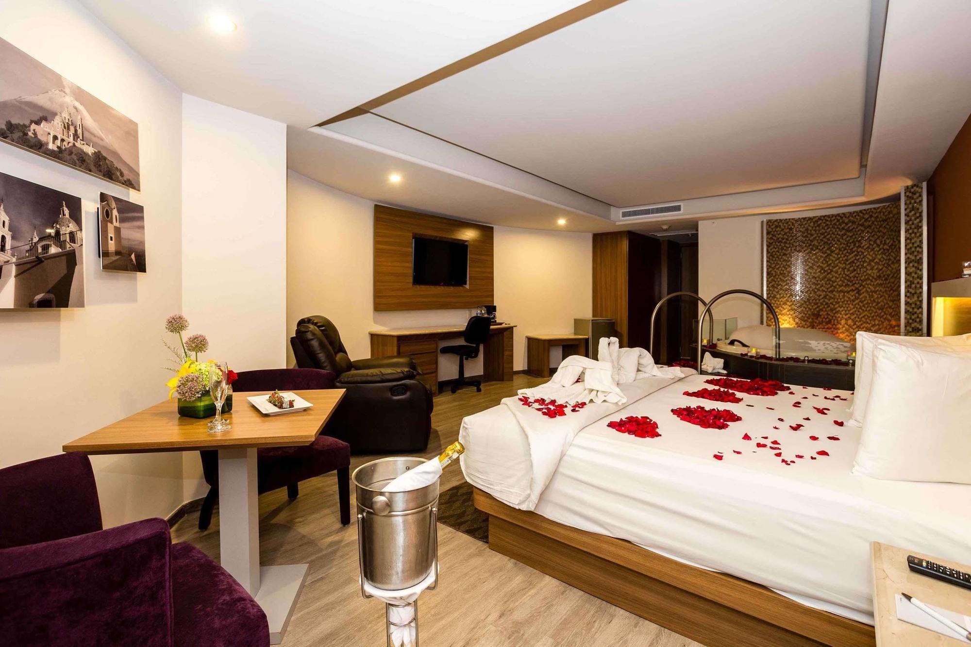 Jf Grand Puebla Hotel ภายนอก รูปภาพ